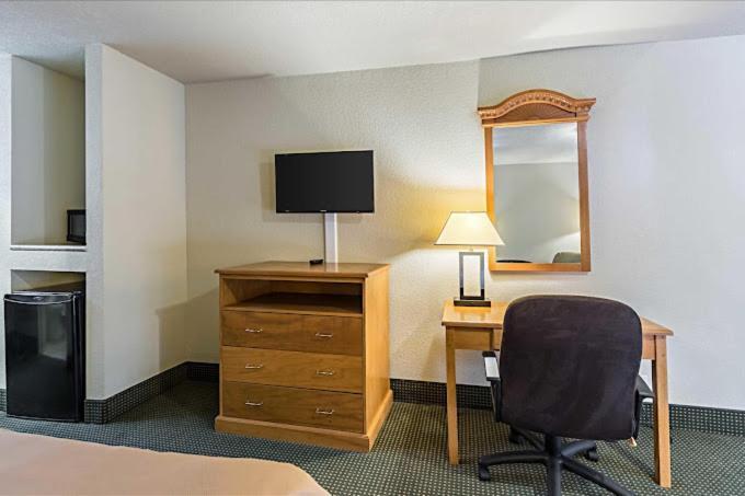 Eco-Inn Suites 베이타운 외부 사진